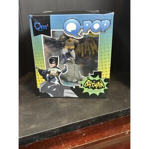 QMx Q-Pop Batman Classic TV Series Lootcrate Exclusive DC Comics Vinyl Figure NI